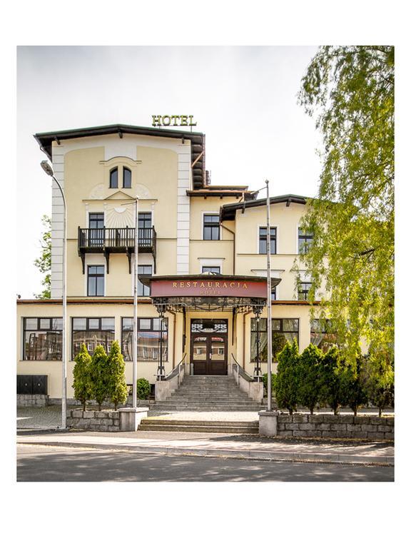 Hotel Fenix Jelenia Gora Exterior photo